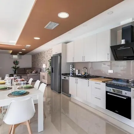 Fantastica Villa Cusmano Con Piscina Privada Costa Adeje  Exterior photo